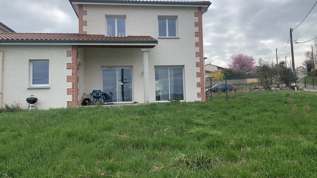 maison 4 pièces 85 m2 à louer à Boisset-Saint-Priest (42560)