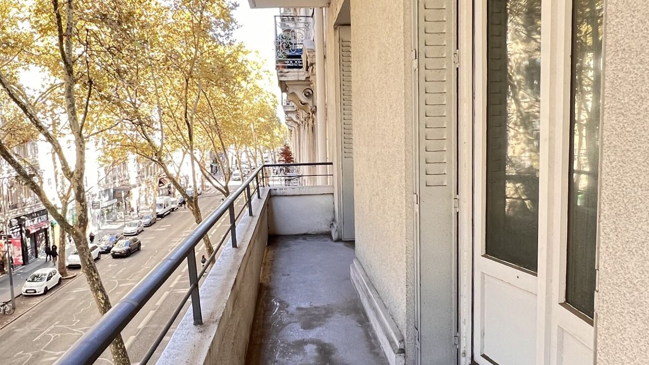 appartement 2 pièces 58 m2 à vendre à Lyon 7 (69007)