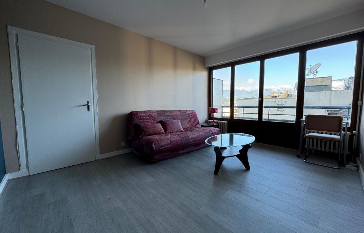 appartement 2 pièces 53 m2 à vendre à Chambéry (73000)