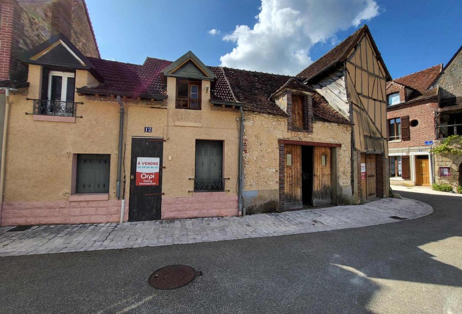Maison À Vendre — photo 1