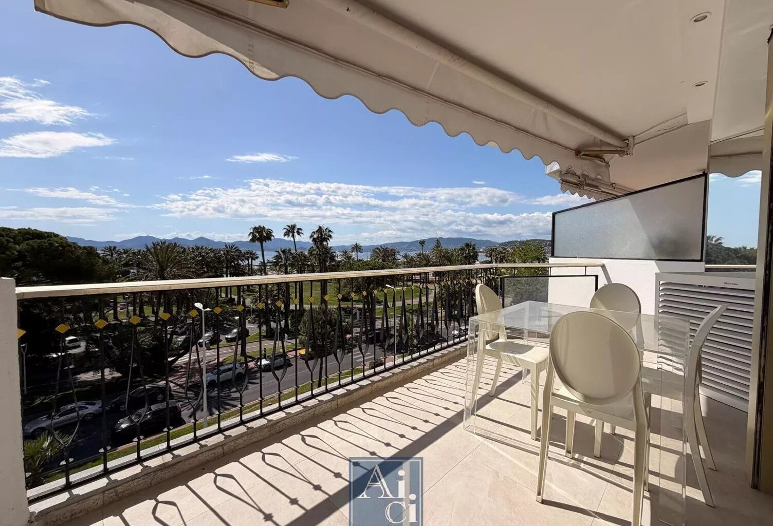 Cannes Croisette Appartement  4 piècesTerrasse Vue Mer — photo 1