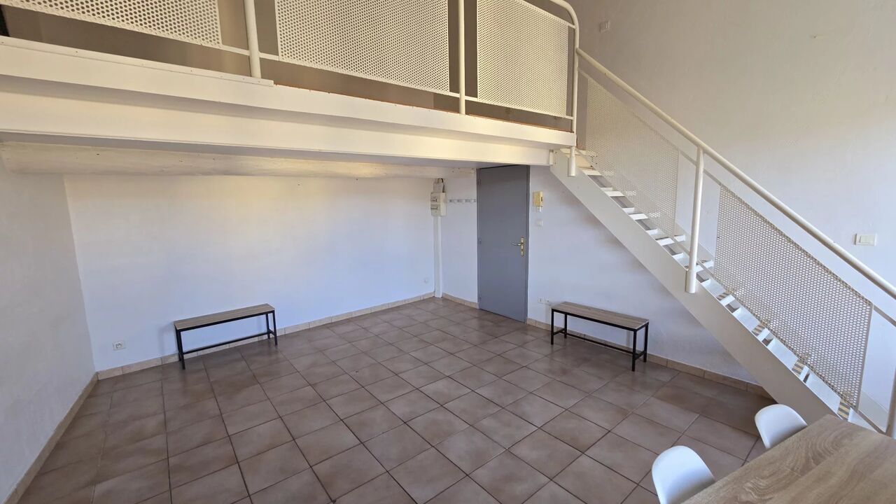 appartement 2 pièces 41 m2 à vendre à Connaux (30330)