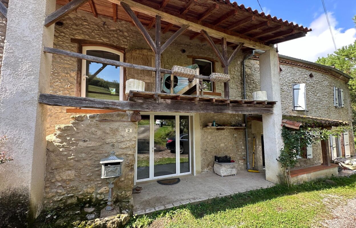 maison 8 pièces 307 m2 à vendre à Ségura (09120)