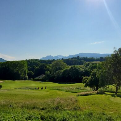 Terrain  228500 €