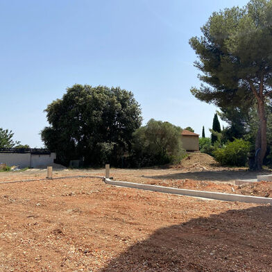 Terrain 431 m²