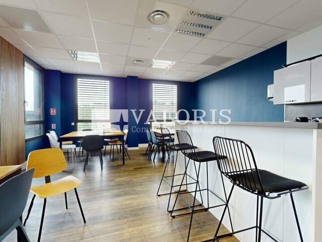 BUREAUX à LOUER — photo du bien