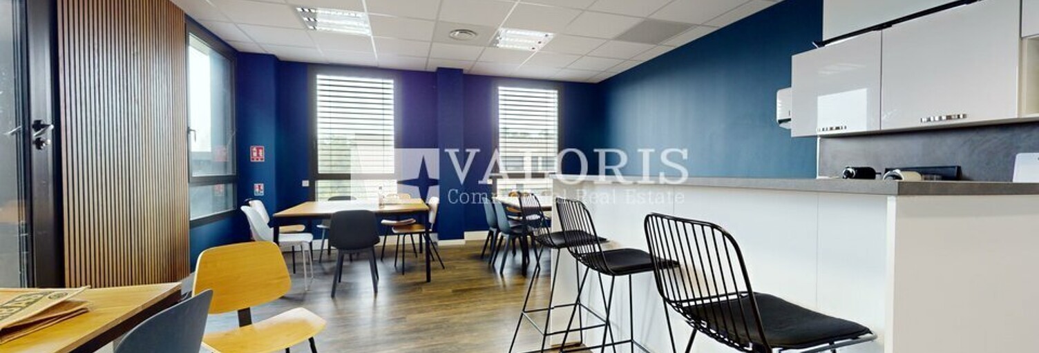 Bureau  709 m² à louer à Limonest (69760)