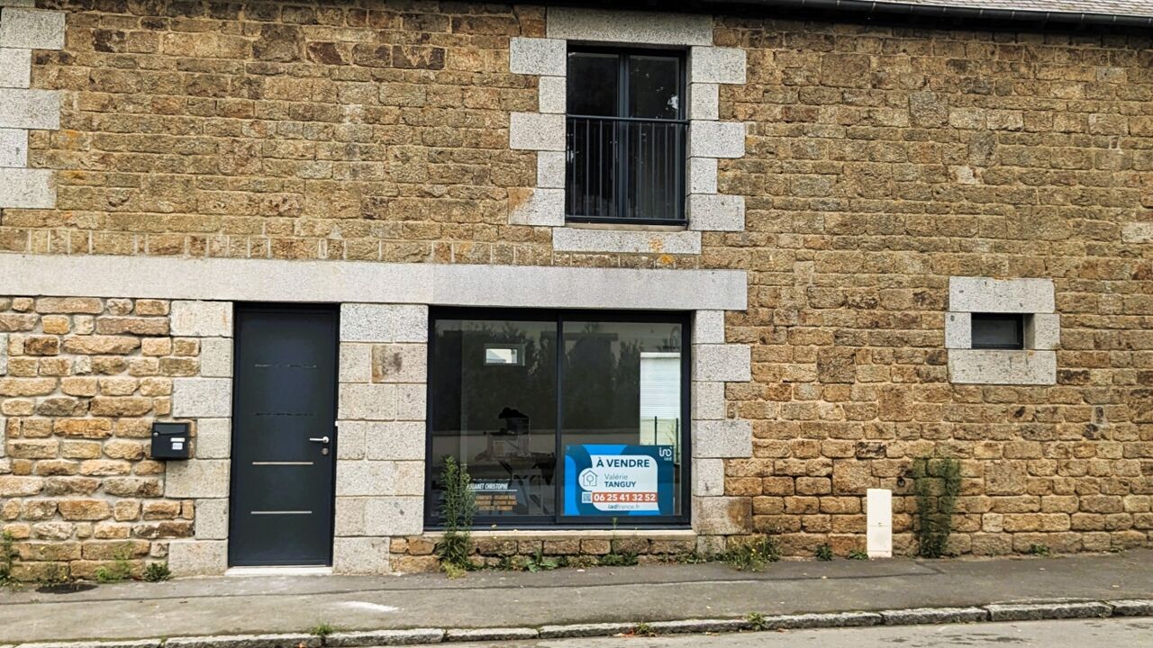 maison 5 pièces 121 m2 à vendre à Sens-de-Bretagne (35490)