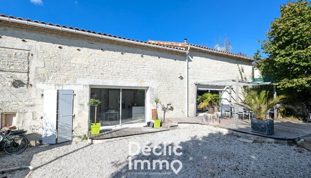 Villa / Maison 7 pièces  à vendre Saint-Amant-de-Boixe 16330