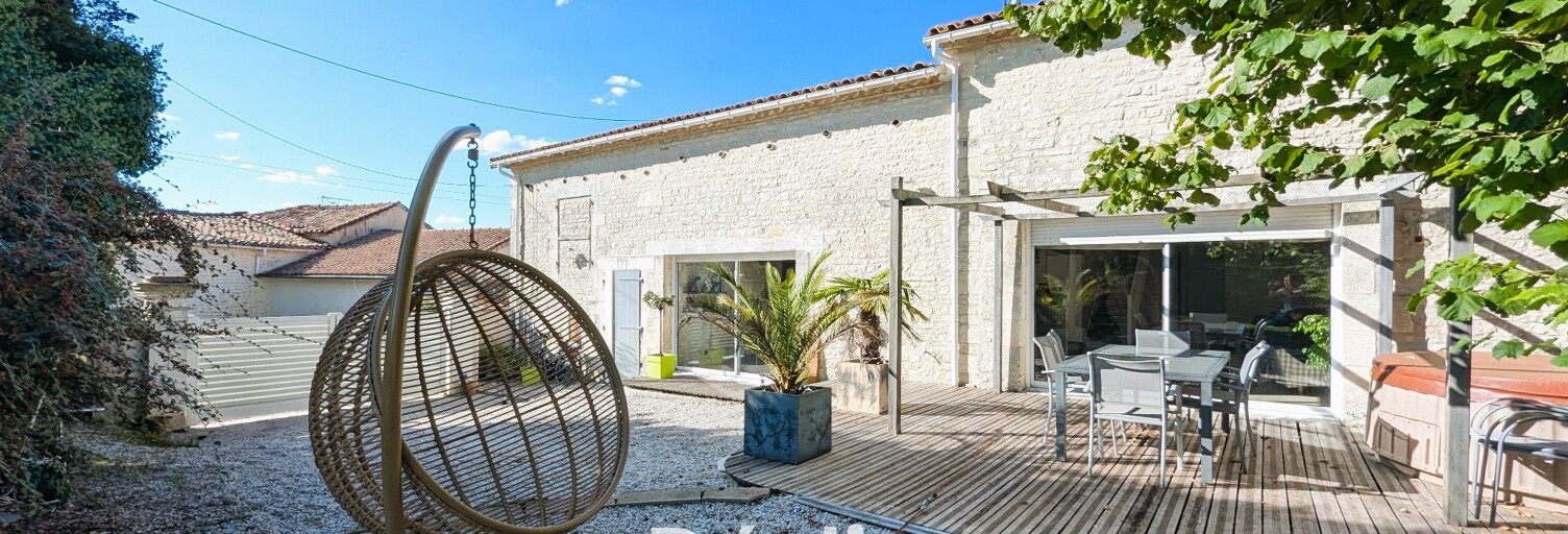 Maison 7 Pièces 173 m² à vendre à Saint-Amant-de-Boixe (16330)