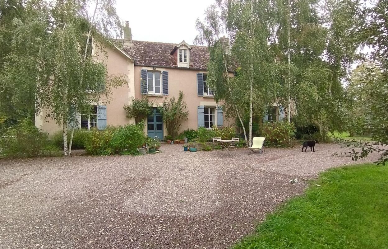 maison 10 pièces 312 m2 à vendre à Thury-Harcourt (14220)