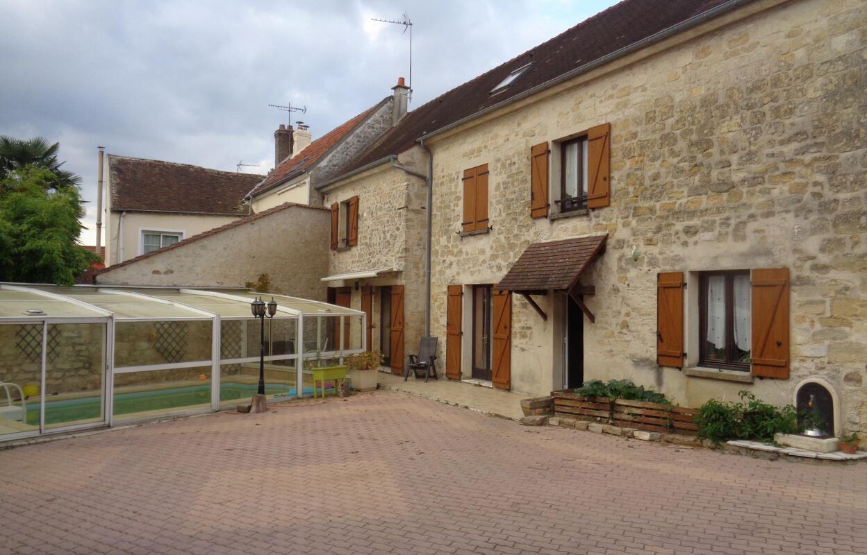 maison 7 pièces 260 m2 à vendre à Pontoise (95000)