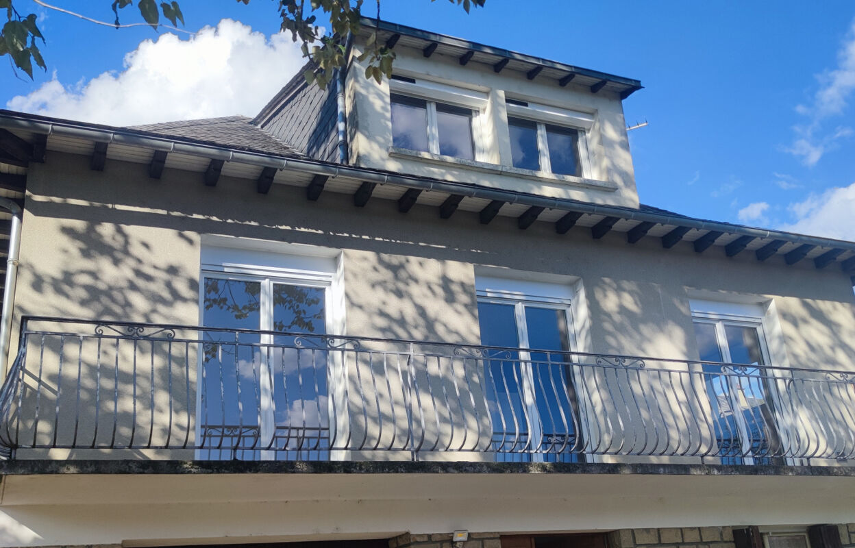 maison 6 pièces 130 m2 à vendre à Espalion (12500)