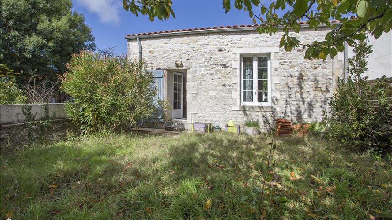 maison 5 pièces 154 m2 à vendre à Rochefort (17300)