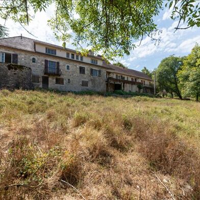 Maison 14 pièces 549000 €