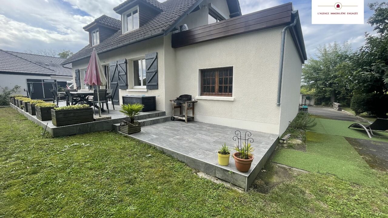 maison 5 pièces 121 m2 à vendre à Lescar (64230)