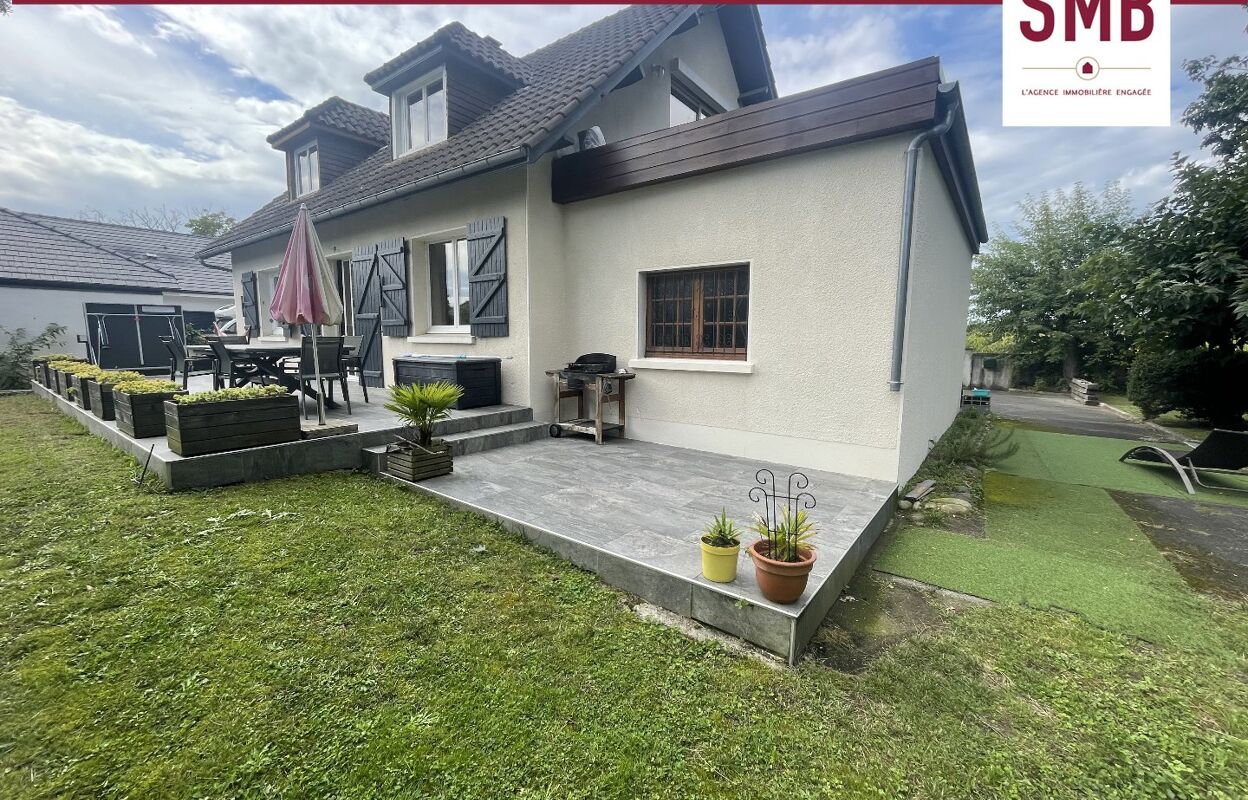 maison 5 pièces 121 m2 à vendre à Lescar (64230)