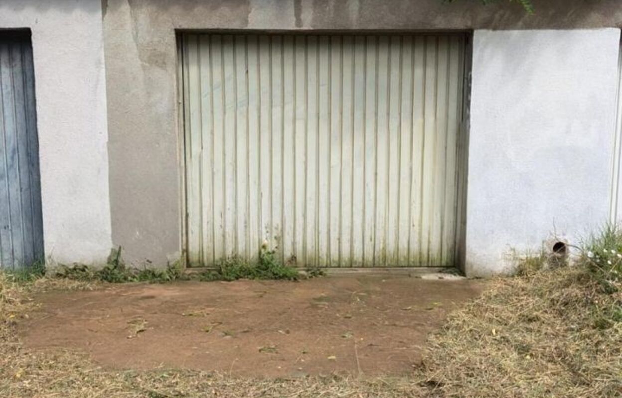 garage  pièces 18 m2 à vendre à Valence (26000)