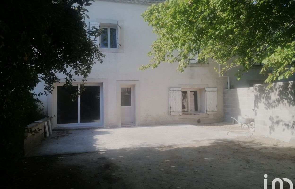 maison 5 pièces 110 m2 à vendre à Althen-des-Paluds (84210)