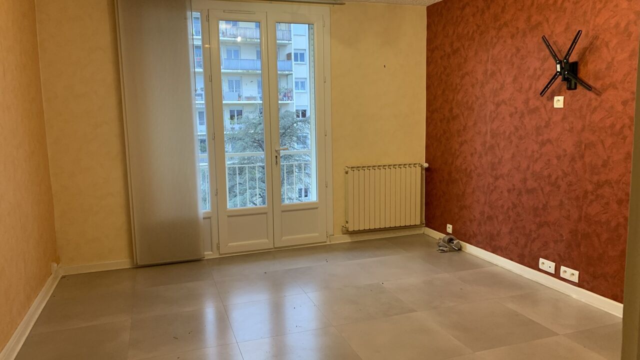 appartement 3 pièces 55 m2 à louer à Romans-sur-Isère (26100)