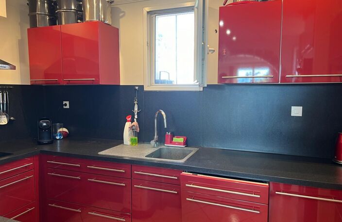 Immeuble de 4 appartements 360 m² environ sur 1500m² de terrai — photo 3