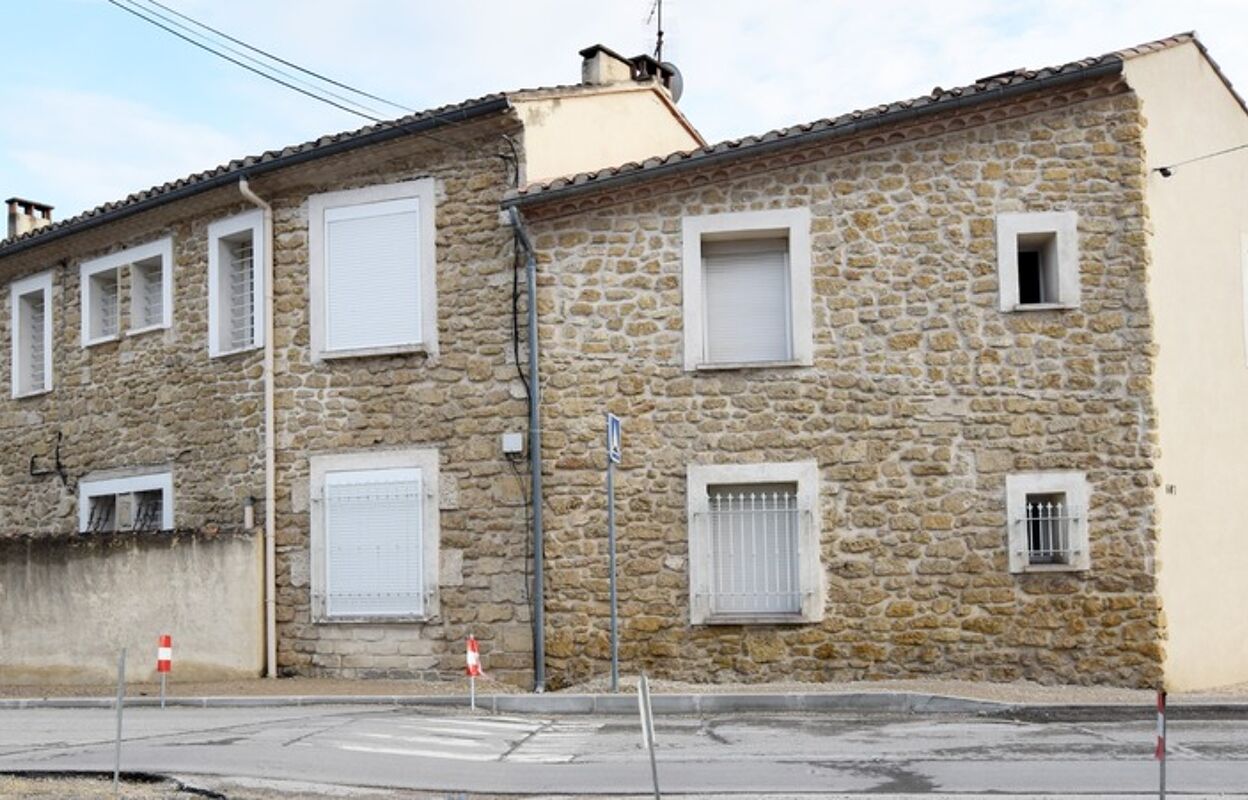 immeuble  pièces 210 m2 à vendre à Salon-de-Provence (13300)