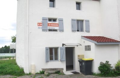 vente maison 85 000 € à proximité de Neuville (63160)