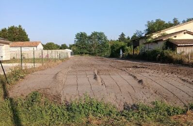 vente terrain 37 000 € à proximité de Saint-Ciers-sur-Gironde (33820)