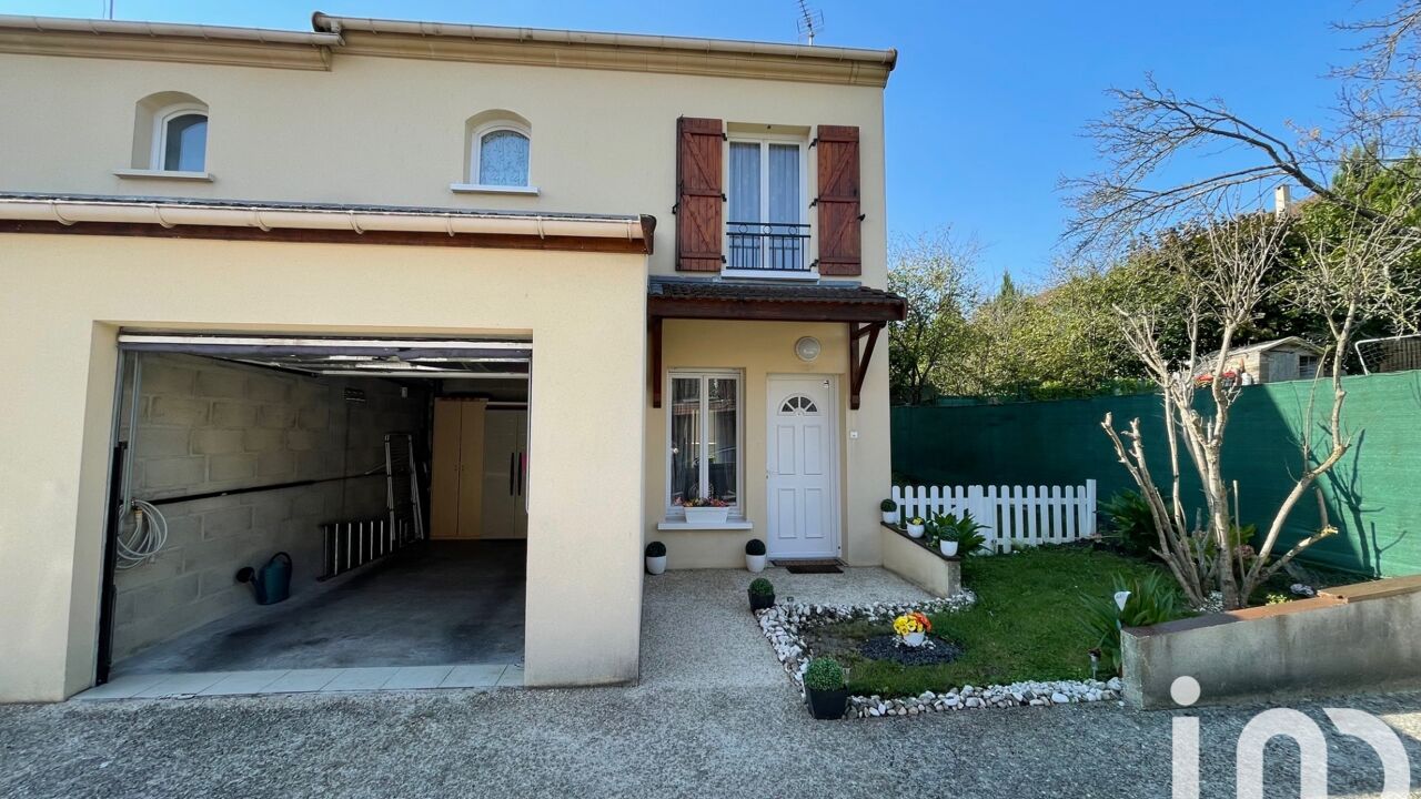 maison 4 pièces 81 m2 à vendre à Coubron (93470)