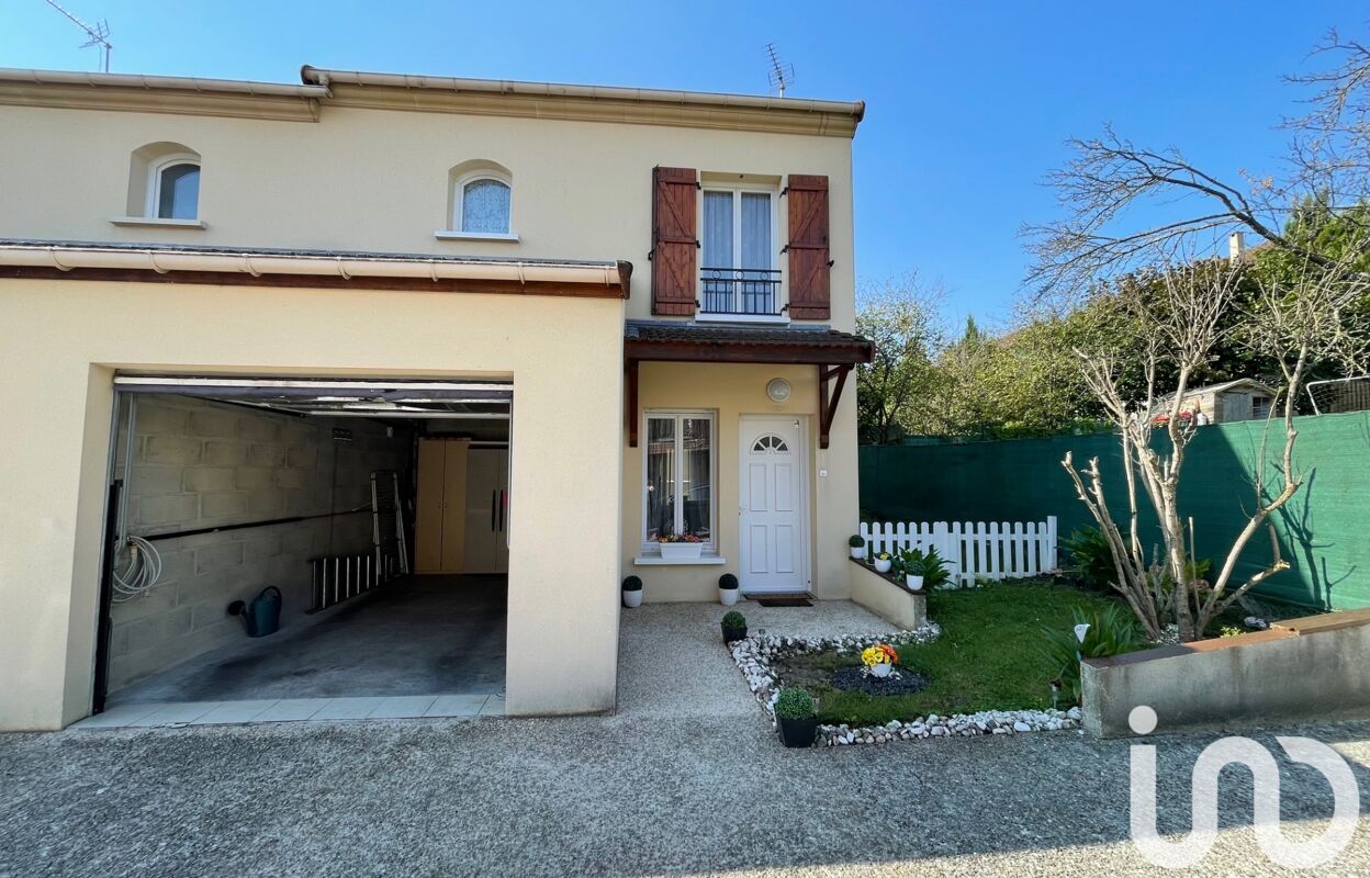 maison 4 pièces 81 m2 à vendre à Coubron (93470)