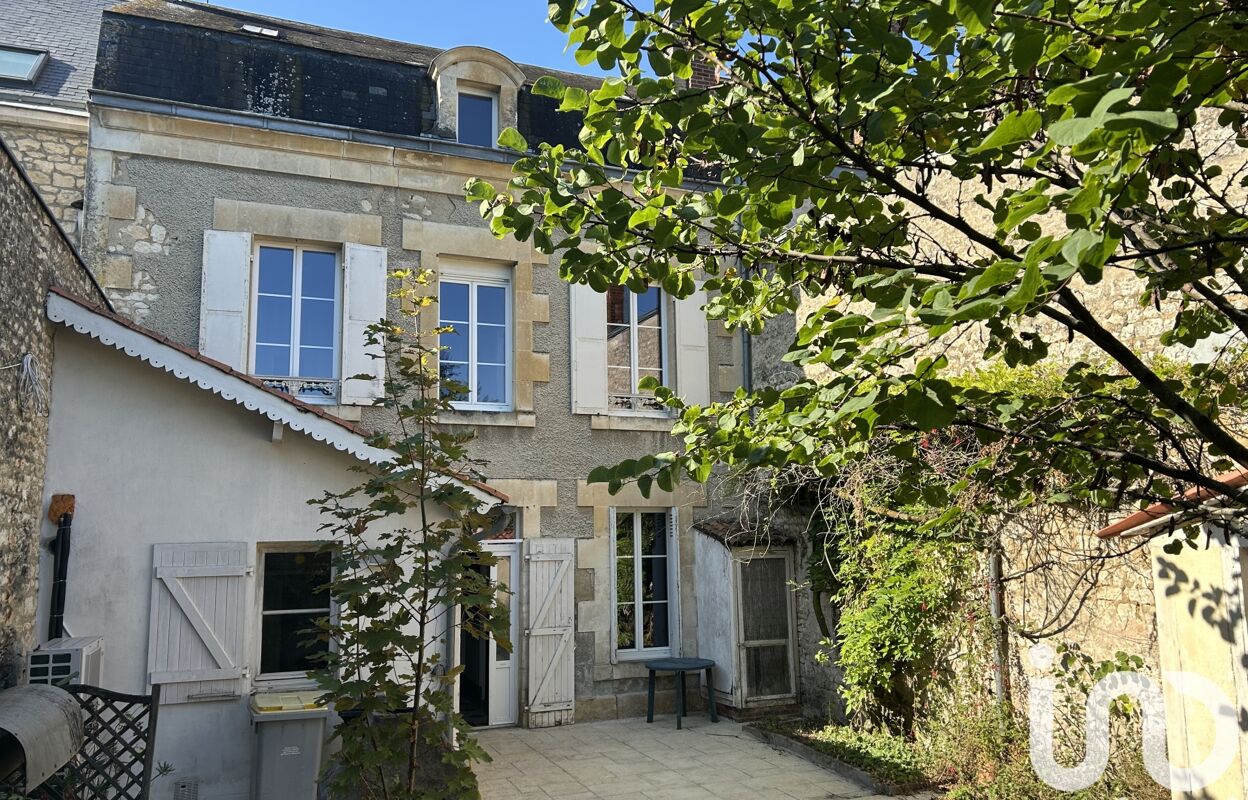 maison 8 pièces 200 m2 à vendre à Fontenay-le-Comte (85200)