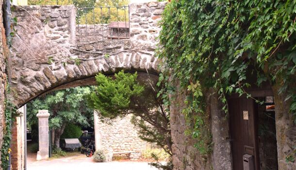 Villa / Maison 5 pièces  à vendre Lagorce 07150