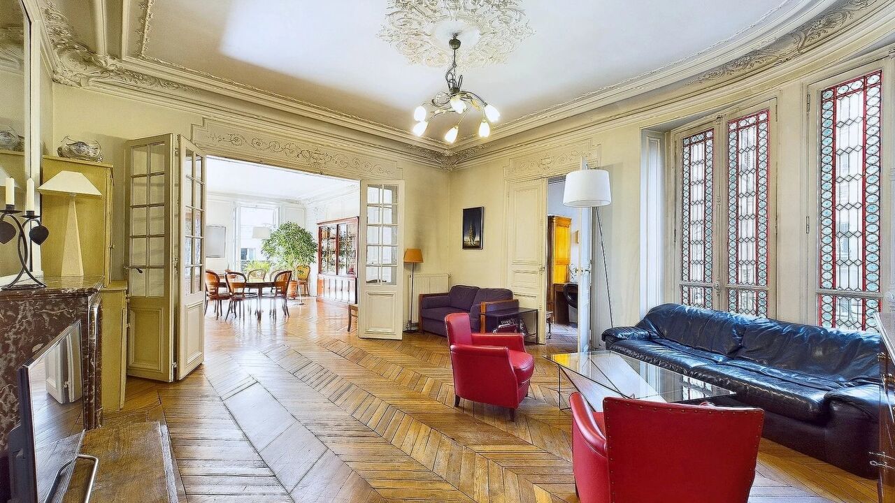 appartement 6 pièces 156 m2 à vendre à Paris 10 (75010)