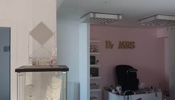 Local commercial 4 pièces  à louer Rodez 12000