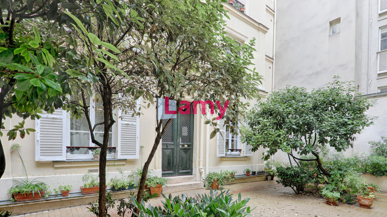 appartement 2 pièces 46 m2 à vendre à Paris 18 (75018)