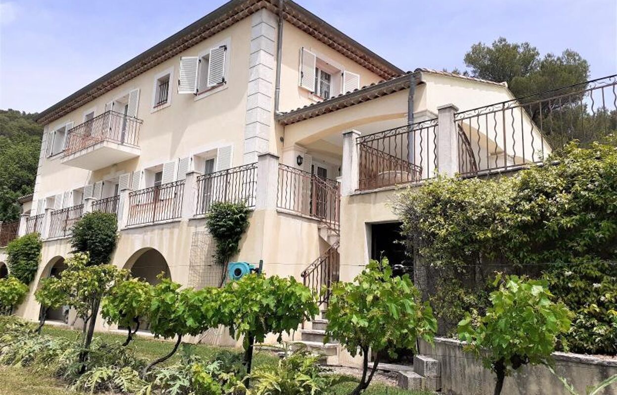 maison 7 pièces 280 m2 à vendre à Draguignan (83300)