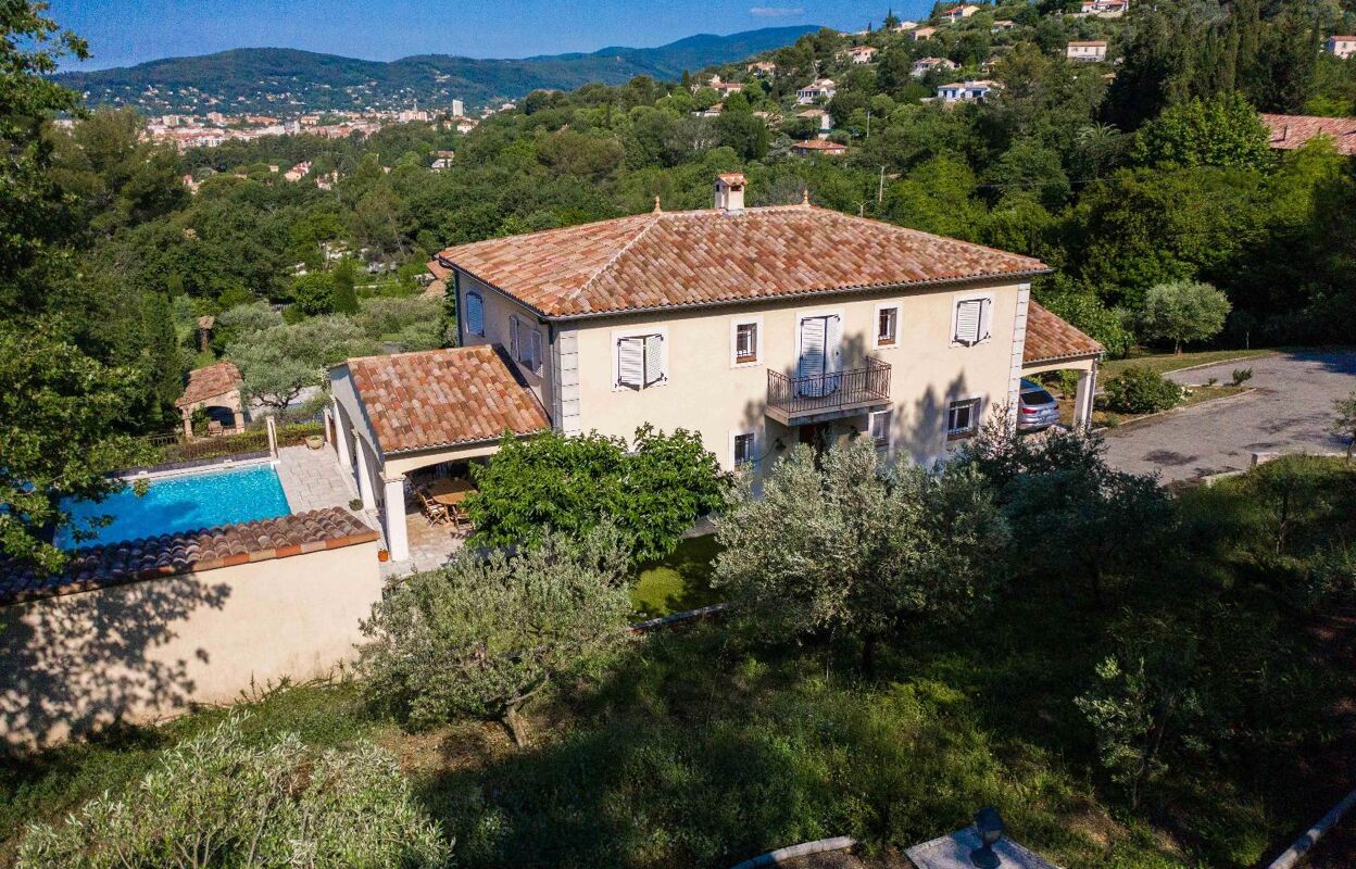 maison 7 pièces 280 m2 à vendre à Draguignan (83300)