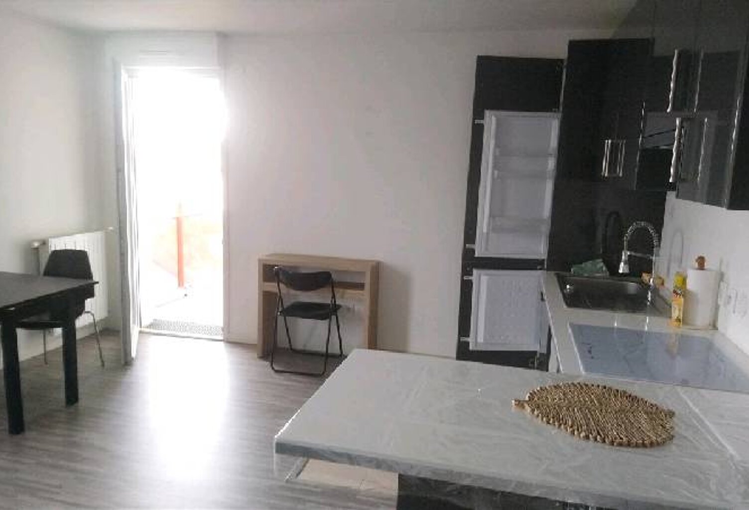 Location appartement 1 pièce 29 m² à Dammartin-en-Goële (77230) — photo 1