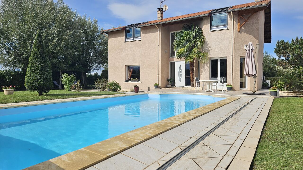 maison  pièces 177 m2 à vendre à Saint-Romain-le-Puy (42610)