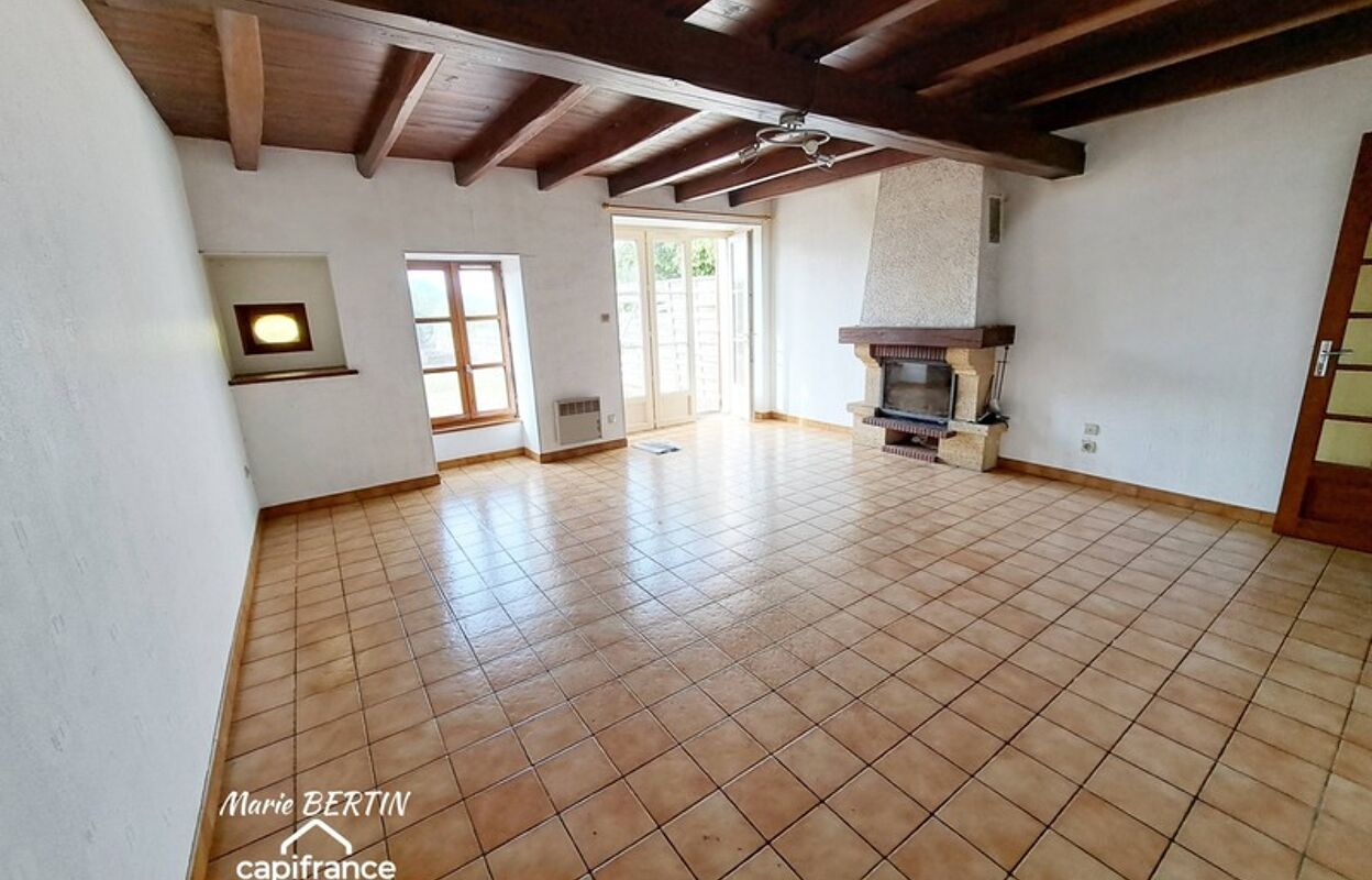 maison 5 pièces 96 m2 à vendre à Celles-sur-Belle (79370)