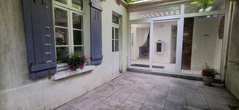 Villa / Maison 8 pièces  à vendre Saint-Quentin 02100