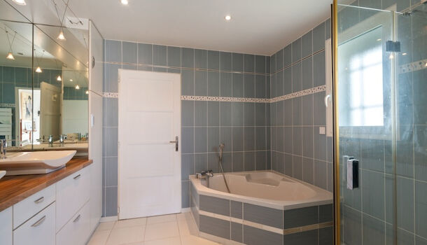 Villa / Maison 10 pièces  à vendre Anglet 64600