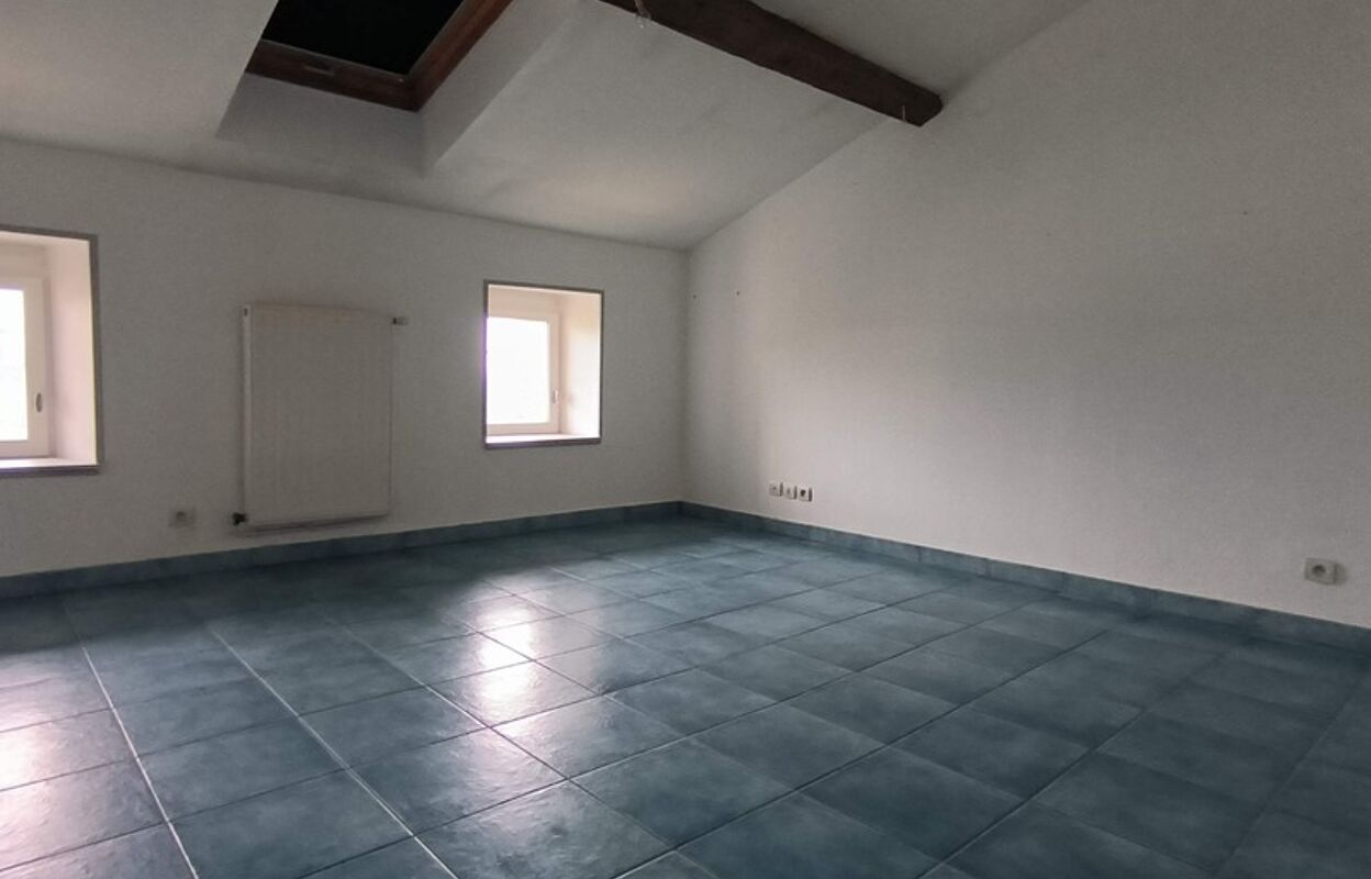 immeuble  pièces 130 m2 à vendre à Saint-Genest-Lerpt (42530)