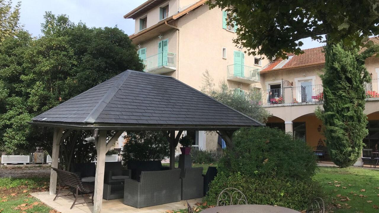 commerce 32 pièces 1200 m2 à vendre à Aix-les-Bains (73100)