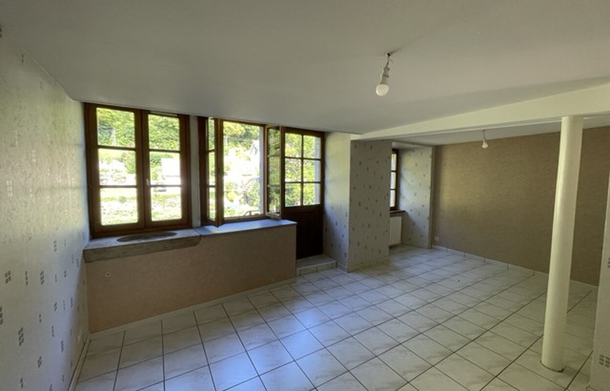 appartement 3 pièces 59 m2 à louer à Saint-Hippolyte (25190)