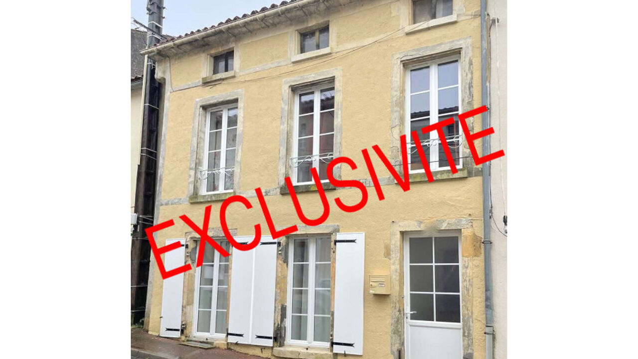 maison 5 pièces 150 m2 à vendre à La Châtaigneraie (85120)