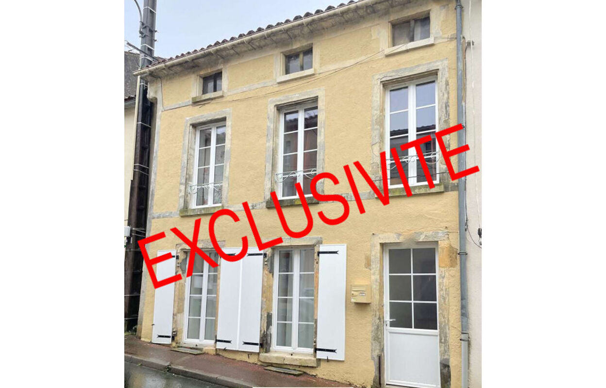 maison 5 pièces 150 m2 à vendre à La Châtaigneraie (85120)