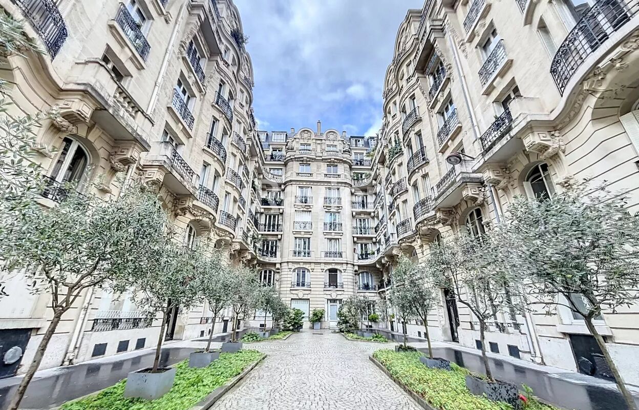 appartement 4 pièces 83 m2 à louer à Paris 16 (75016)