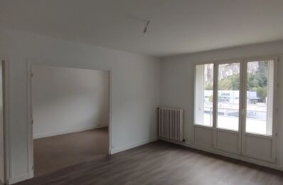 location appartement 655 € CC /mois à proximité de Herbeys (38320)