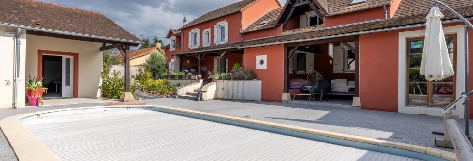 Maison 6 Pièces 220 m² à vendre à Saint-Vallier (71230)